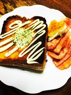 朝食に☆ホールインザエッグ-レシピのメイン写真