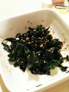 簡単‼乾燥わかめの塩ごま油和え-レシピのメイン写真