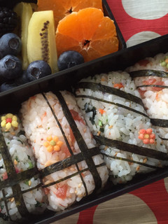 簡単 デコおにぎり キャラ弁-レシピのメイン写真