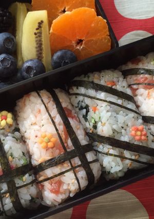 簡単 デコおにぎり キャラ弁-レシピのメイン写真