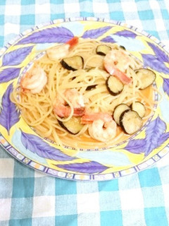 盆の料理で残ったエビの殻でクリームパスタ-レシピのメイン写真
