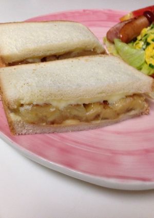 カスタードとカラメルバナナのサンド-レシピのメイン写真