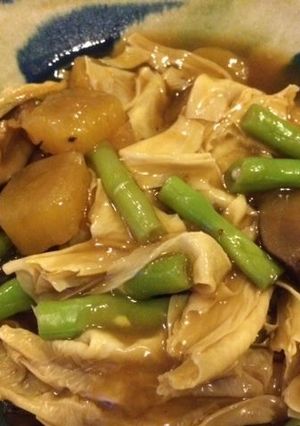 さつまいもと湯葉の煮物-レシピのメイン写真