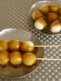 黄金比率のたれで♪正統派 みたらし団子-レシピのメイン写真