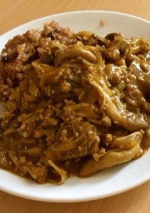 いろいろ茸のキーマカレー-レシピのメイン写真