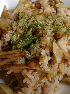 息子大好き!ごぼうとベーコンの和風炒飯!-レシピのメイン写真