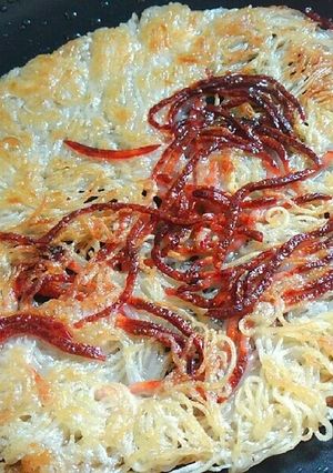 素麺の残りでおやつ☆海老せん風素麺煎餅☆-レシピのメイン写真