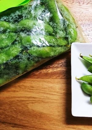 シンプルに♪塩味が美味しくきいた枝豆-レシピのメイン写真