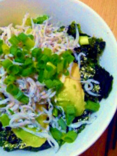 しらすアボカド丼♪-レシピのメイン写真