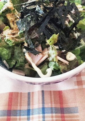休日朝ごはん、ランチに♪ハムレタスごはん-レシピのメイン写真