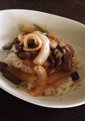 焼肉の残りで簡単麺-レシピのメイン写真