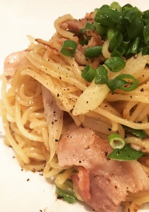 休日ランチに！豚バラネギ塩焼きそば-レシピのメイン写真