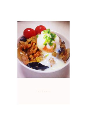 温玉のせ☆なすと豚肉のテリヤキ丼-レシピのメイン写真