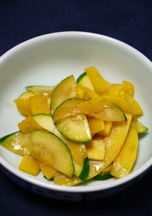 簡単副菜♪コリンキーズッキーニの醤油和え-レシピのメイン写真