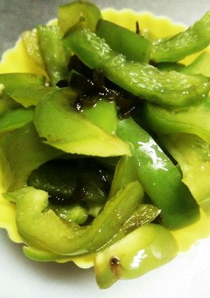 お弁当のおかずにピーマンと塩昆布の和え物-レシピのメイン写真