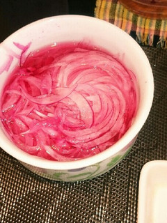 簡単!作りおき!赤玉ねぎの酢漬け-レシピのメイン写真