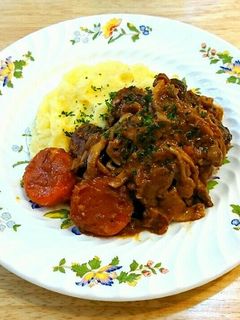 鶏肉の赤ワイン煮込み-レシピのメイン写真