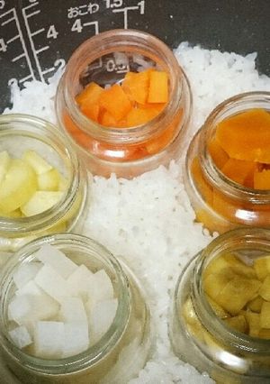 離乳食中期後期 手づかみ用野菜 炊飯炊き-レシピのメイン写真