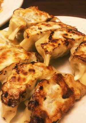 シンプルな材料で！ジューシーニラ餃子！-レシピのメイン写真