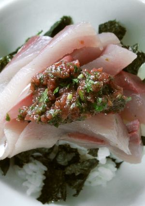簡単♫ブリの梅シソ丼-レシピのメイン写真