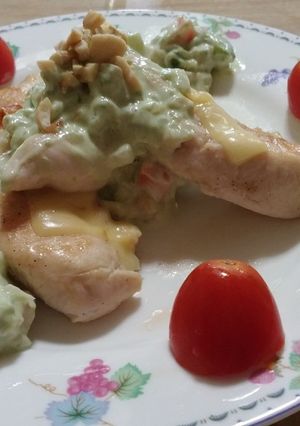 サッコが作る☆ささみチーズアボカドソース-レシピのメイン写真