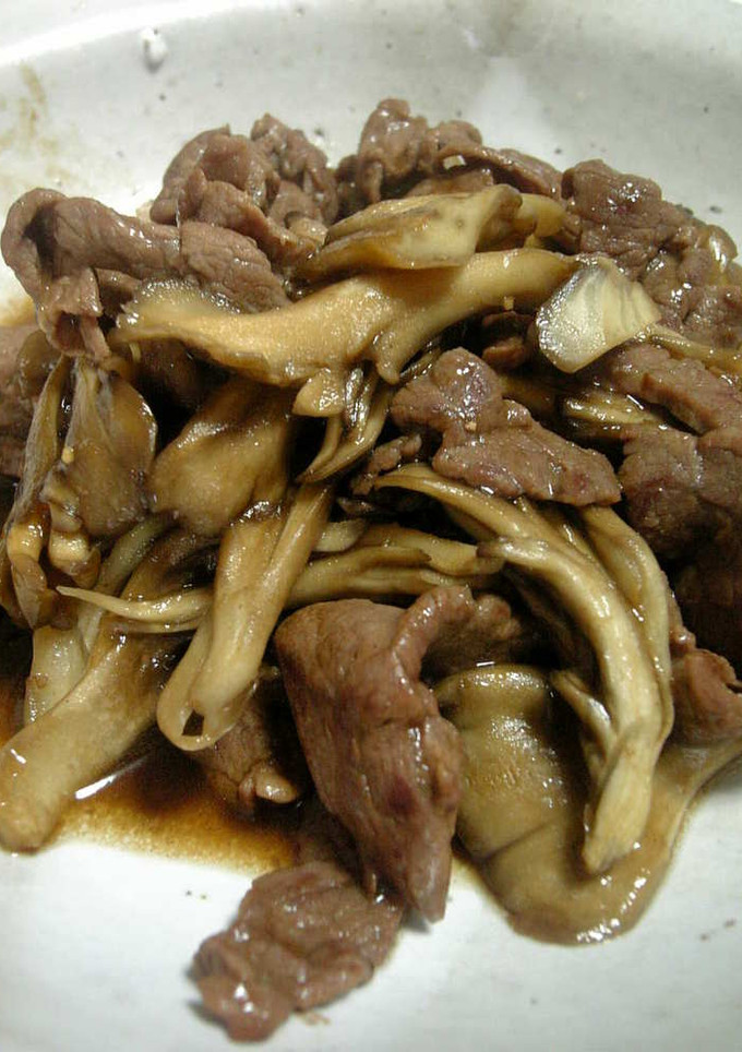 簡単☆牛肉と舞茸のオイスターソース炒め-レシピのメイン写真