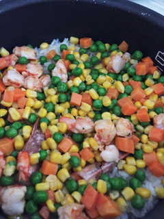 炊飯器でエビピラフ-レシピのメイン写真
