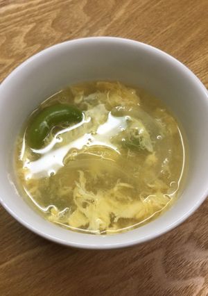 ピーマンと玉ねぎのコンソメスープ-レシピのメイン写真