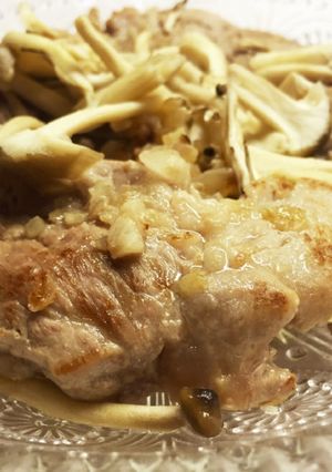 豚肩ロース肉の塩麹ソテー☆*+-レシピのメイン写真