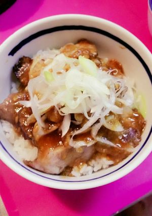 簡単焼き豚丼♪-レシピのメイン写真