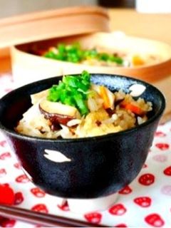 里芋ときのこの炊き込みご飯*炊飯器&鍋♪-レシピのメイン写真