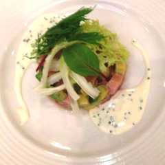 รูปของ 1.マグロとアボカドのタルタルサラダ
