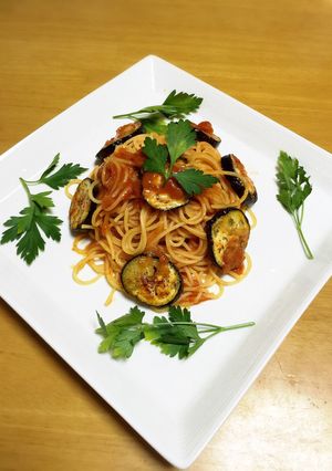ナスとトマトのふつうーのパスタ-レシピのメイン写真
