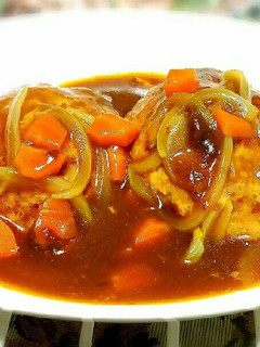 旦那も絶賛!☆カレーハンバーグ☆-レシピのメイン写真