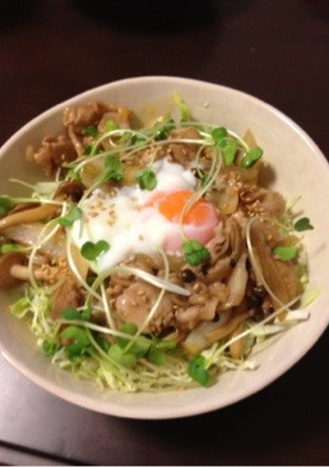カフェ風☆豚肉ときのこの甘辛丼-レシピのメイン写真