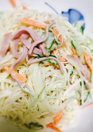 素麺のアレンジ、サラダパスタ風-レシピのメイン写真