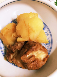 晩御飯 おかず 簡単ジャガイモと油麩煮-レシピのメイン写真