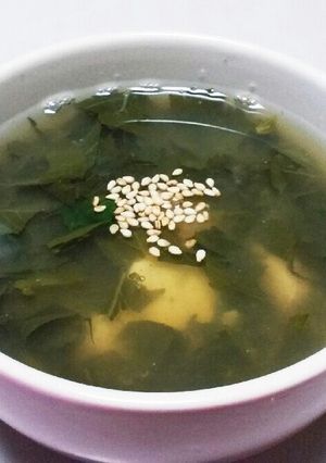 モロヘイヤと豆腐の塩麹スープ-レシピのメイン写真