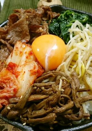 スキレットで石焼風ビビンバ-レシピのメイン写真