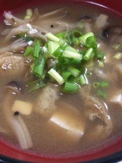 超簡単。ココロ温まるキノコみそ汁-レシピのメイン写真