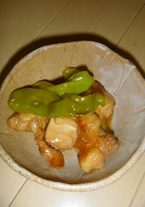 ししとうと鶏ももの梅干煮-レシピのメイン写真