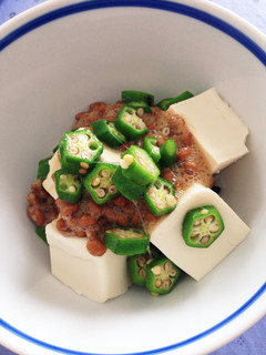 10分で美味しいオクラと納豆の豆腐丼-レシピのメイン写真