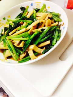 ☆小松菜とエリンギのバター醤油炒め☆-レシピのメイン写真