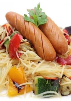 夏野菜とポークウインナーのピリ辛ビーフン-レシピのメイン写真