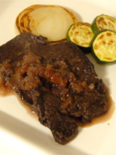 つけ込み牛肉のやわらかワイン煮-レシピのメイン写真