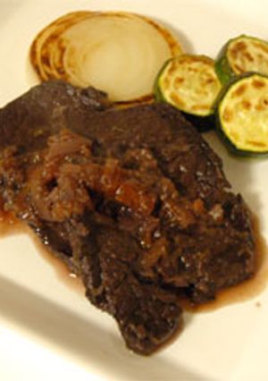 つけ込み牛肉のやわらかワイン煮-レシピのメイン写真