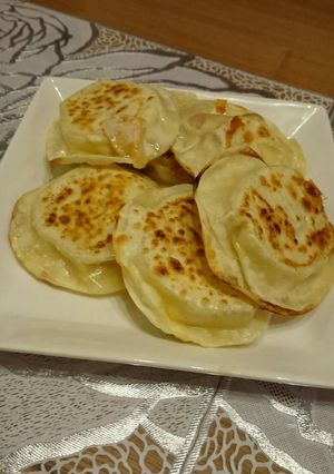 パリパリ⭐チーズとウインナー餃子-レシピのメイン写真