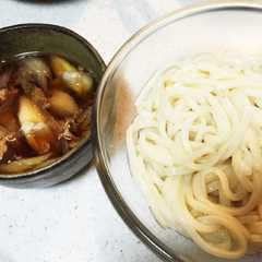 รูปของ 簡単♡豚バラと長ネギのつけ汁うどん