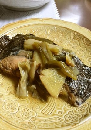 圧力鍋で骨ごと食べれるカレイの塩煮-レシピのメイン写真