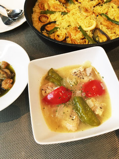 スペイン料理〜鶏肉の白ワイン煮込み〜-レシピのメイン写真
